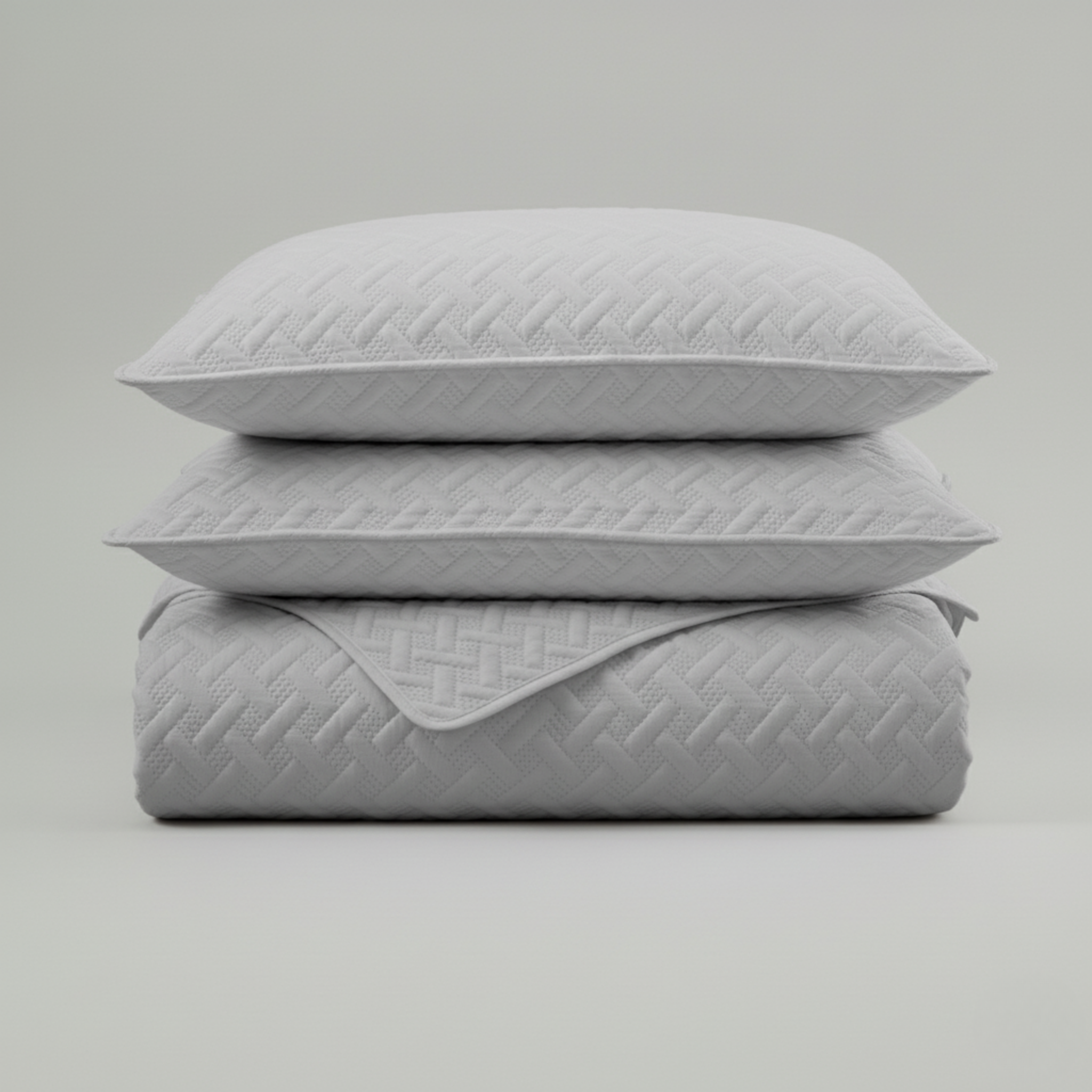 GEOMETRIC TEXTURED LIGHTWEIGHT QUILT SET