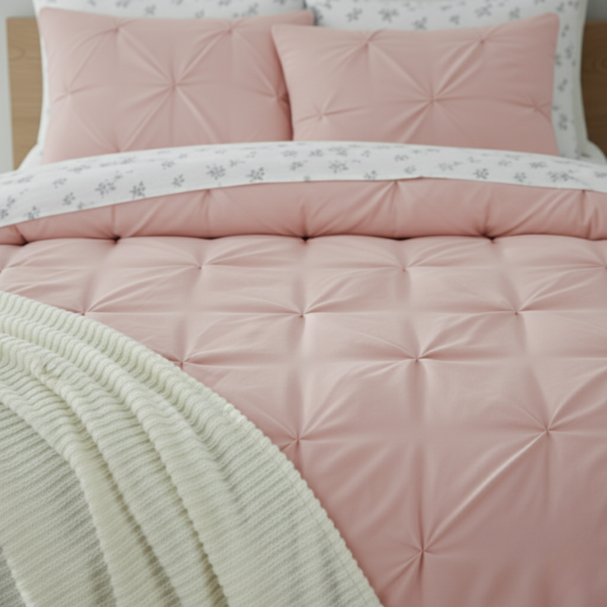 SERENE GARDEN REVERSIBLE COMFORTER SET (Copy)