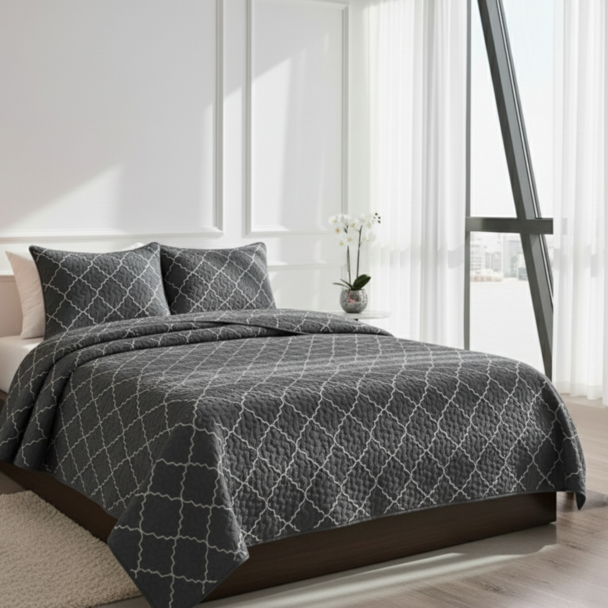 EMBRIODERY GEOMETRIC TEXTURED QUILT SET
