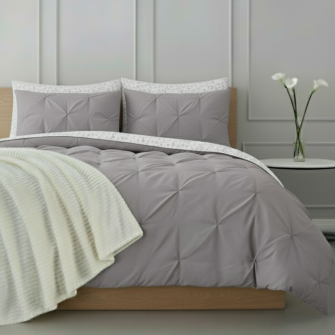 REVERSIBLE  DIAMOND TEXTURED AND FLORAL 8-PIECE BEDDING SET