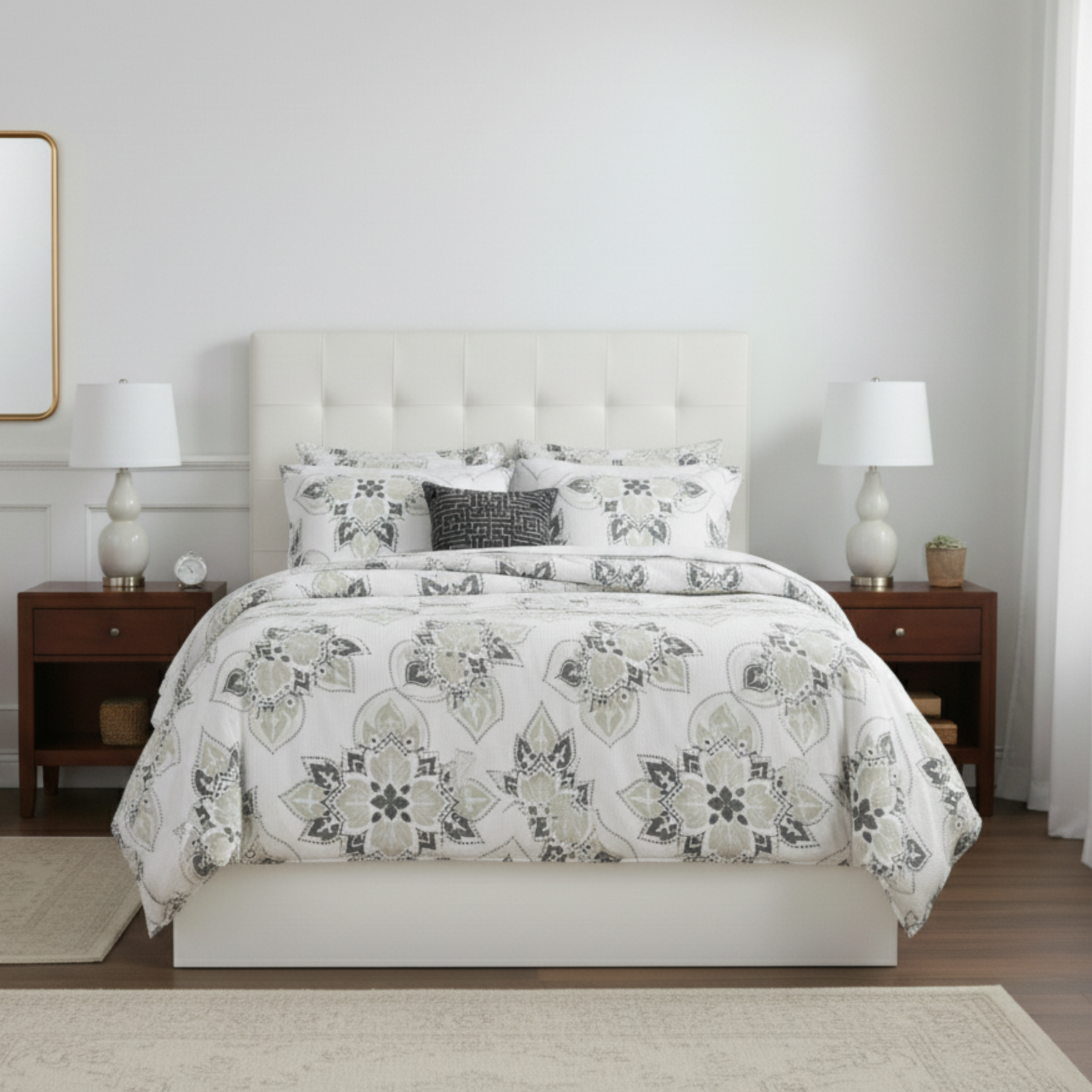 LUXURY MEDALLION PRINTED 7-PIECE COMFORTER SET