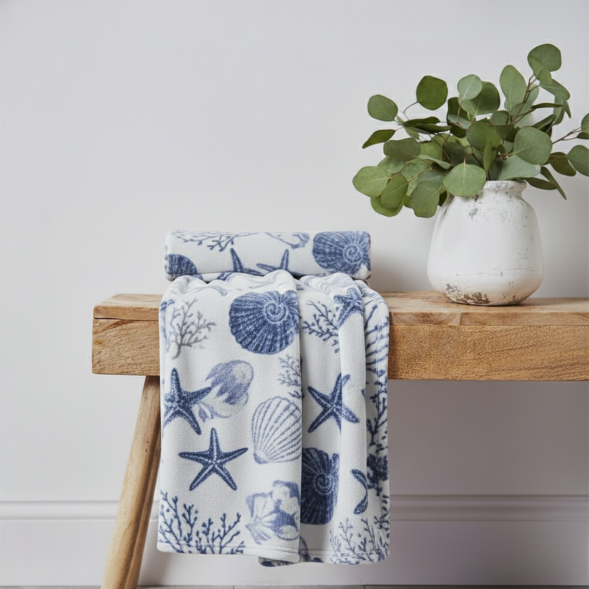 COASTAL SEASHELL SOFT FLEECE THROW