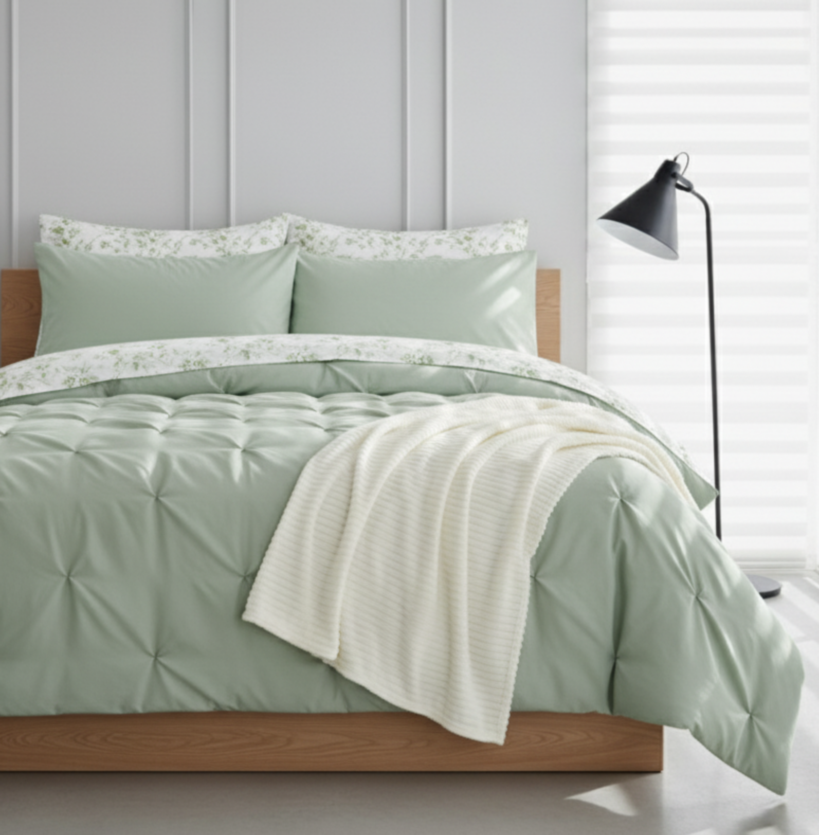 SERENE GARDEN REVERSIBLE COMFORTER SET (Copy)